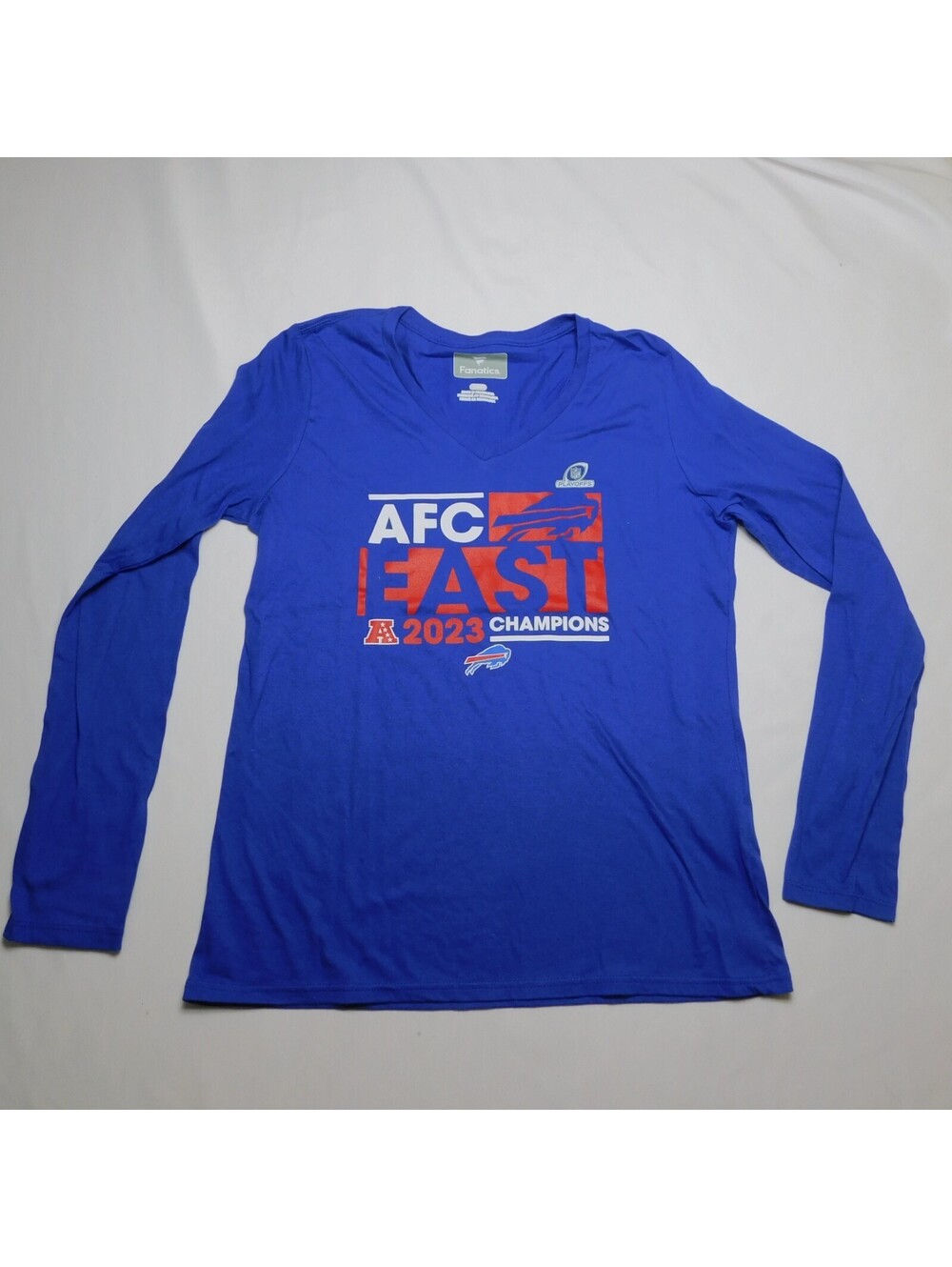 Fanatics Buffalo Bills 2023 AFC East Division Champions Conquer V-Neck Shirt M